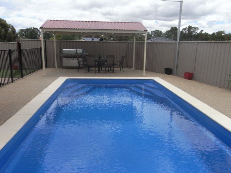 3 Murray Heights, Cobram VIC 3644
