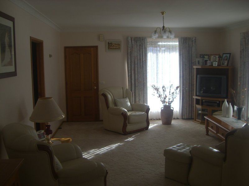 4 Apricot Circuit, Cobram VIC 3644