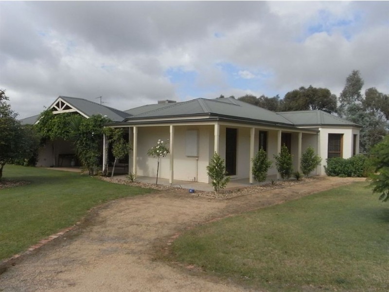 200 Stokes Road, Yarroweyah VIC 3644
