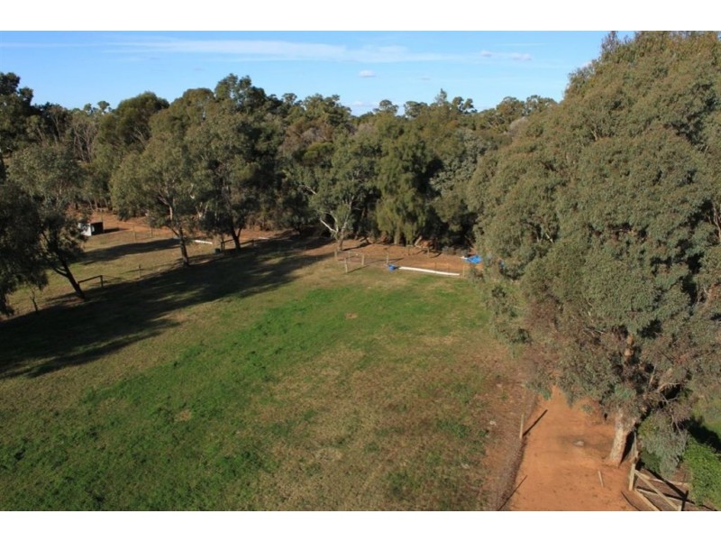 4216 Murray Valley Highway, Yarroweyah VIC 3644