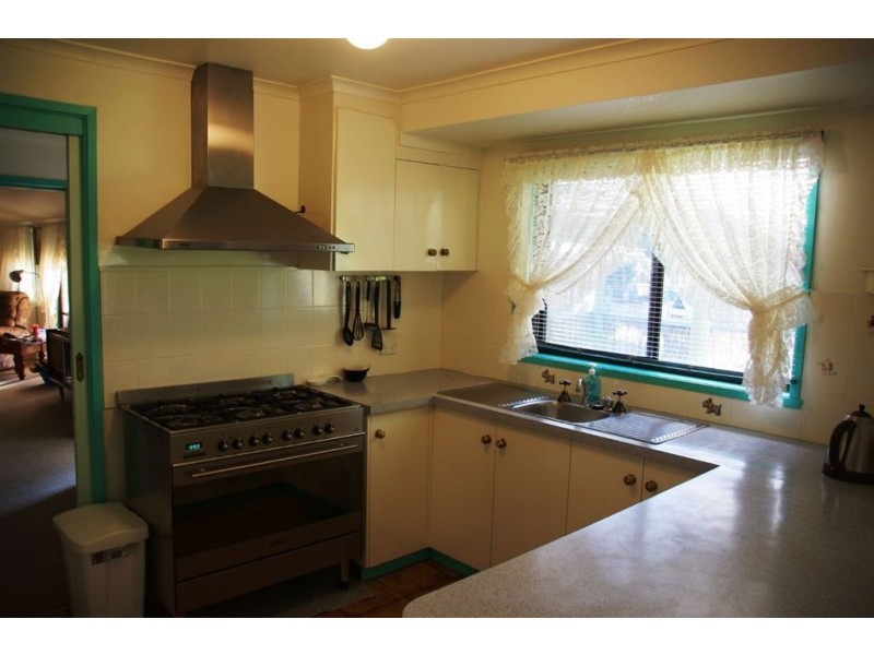 4216 Murray Valley Highway, Yarroweyah VIC 3644