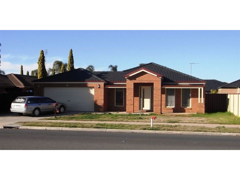 26 Campbell Road, Cobram VIC 3644