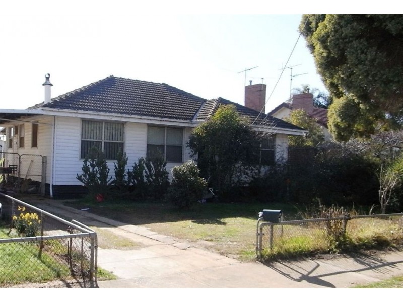 3 Ashton Street, Cobram VIC 3644