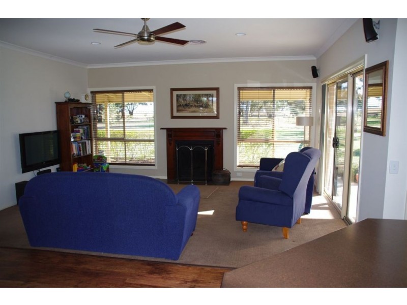 103 Barnes Road, Cobram East VIC 3644