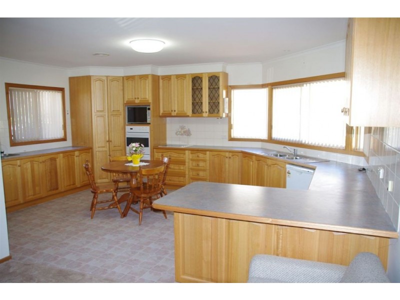 5 Bisogni Drive, Cobram VIC 3644