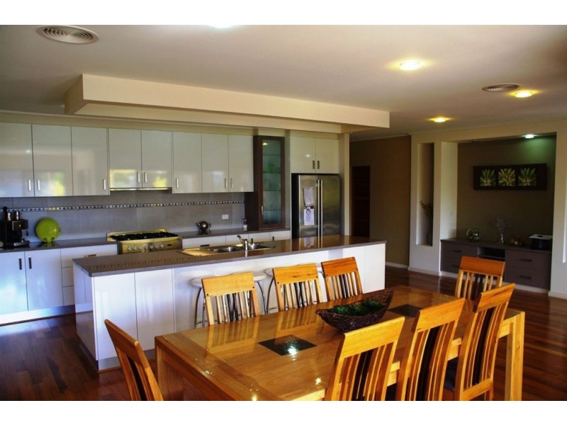 4 Elberta Court, Cobram VIC 3644