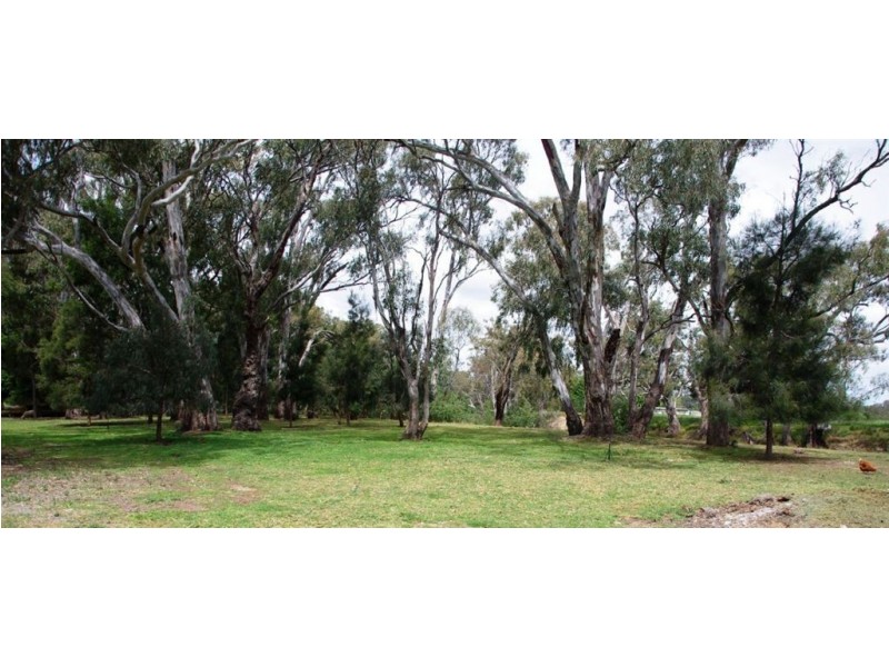 175 Torgannah Road, Koonoomoo VIC 3644