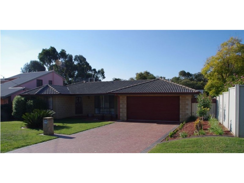 3 Davey Street, Cobram VIC 3644