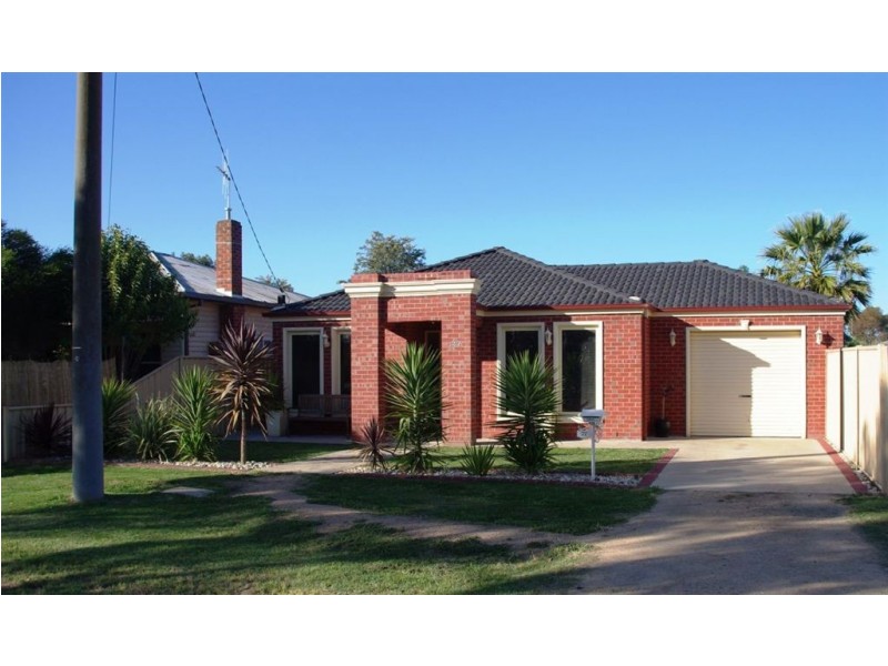 2 Murray Valley Highway, Cobram VIC 3644