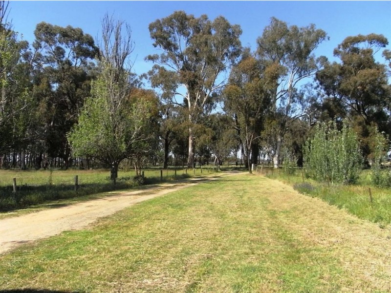 169 Bott Road, Cobram VIC 3644