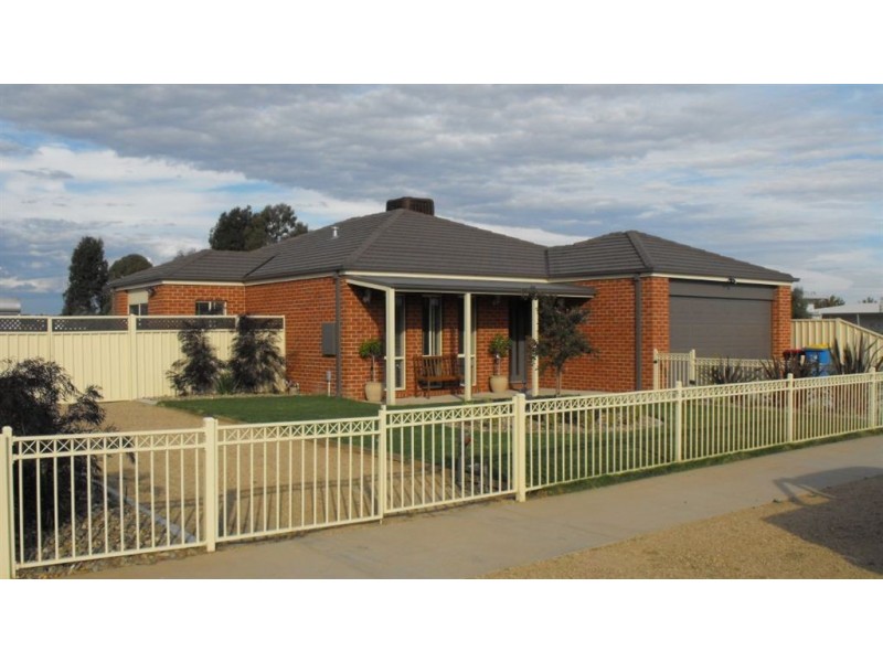 38 Campbell Road, Cobram VIC 3644