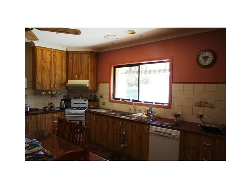 37 Mookarii Street, Cobram VIC 3644
