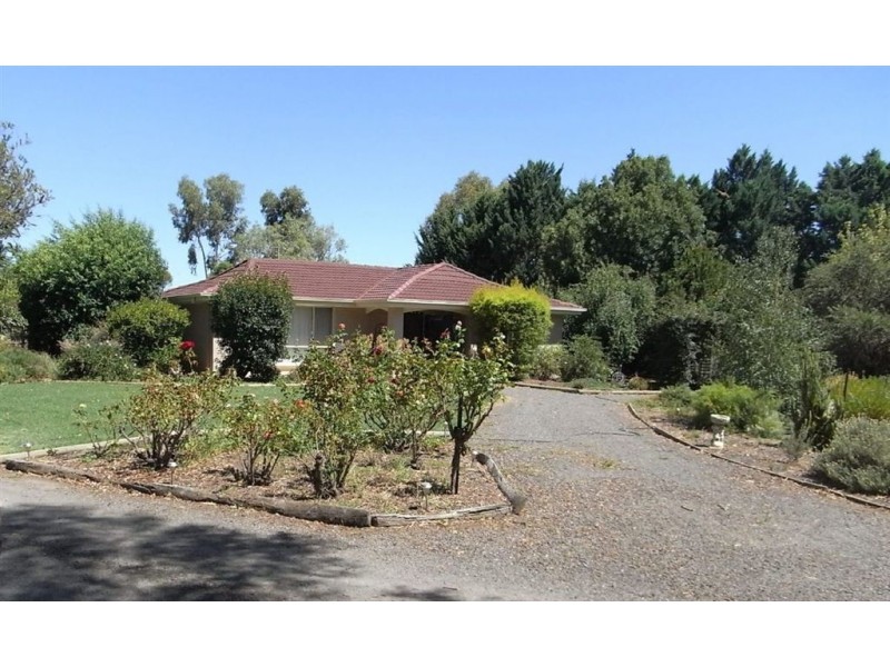 19 Catona Crescent, Cobram VIC 3644