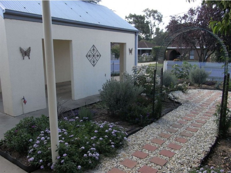 6B Margaret Court, Cobram VIC 3644