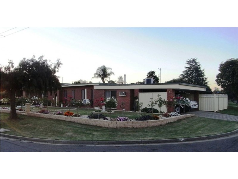 25 Toms Drive, Cobram VIC 3644