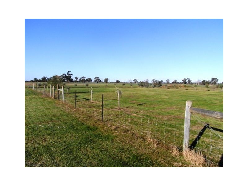 2781 Powerline Road, Muckatah VIC 3644
