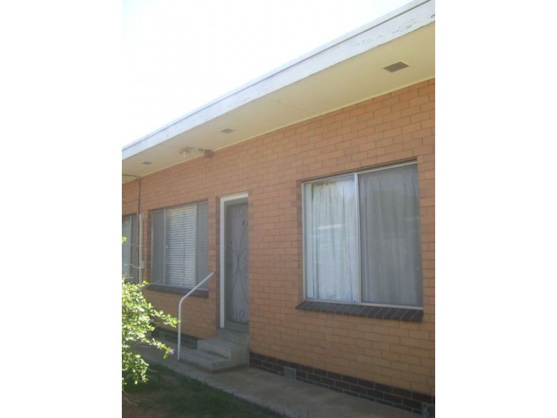 4/93 Queen, Cobram VIC 3644