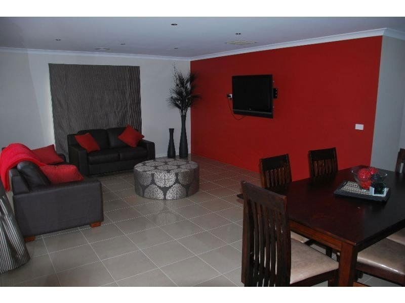 12 Dudley Park Lane, Cobram VIC 3644
