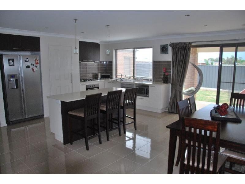12 Dudley Park Lane, Cobram VIC 3644
