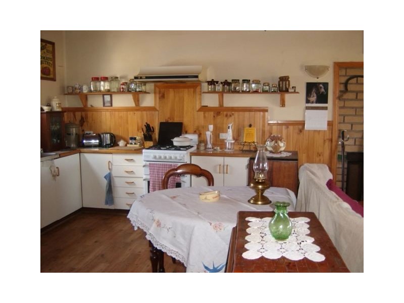 60 Mannions Road, Bearii VIC 3641