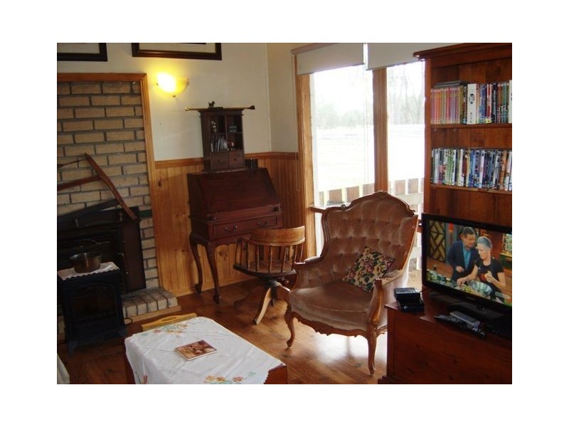60 Mannions Road, Bearii VIC 3641