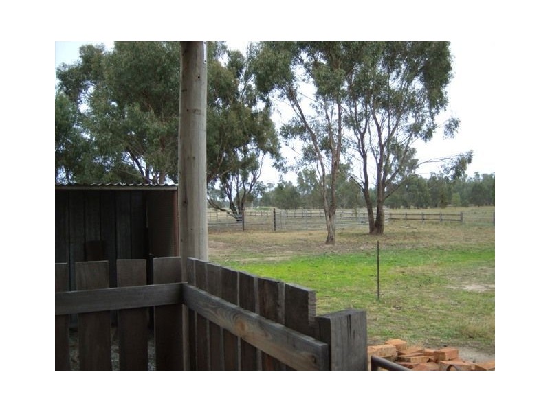 60 Mannions Road, Bearii VIC 3641