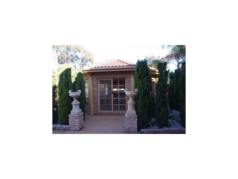 29-31 Sturt Street, Cobram VIC 3644