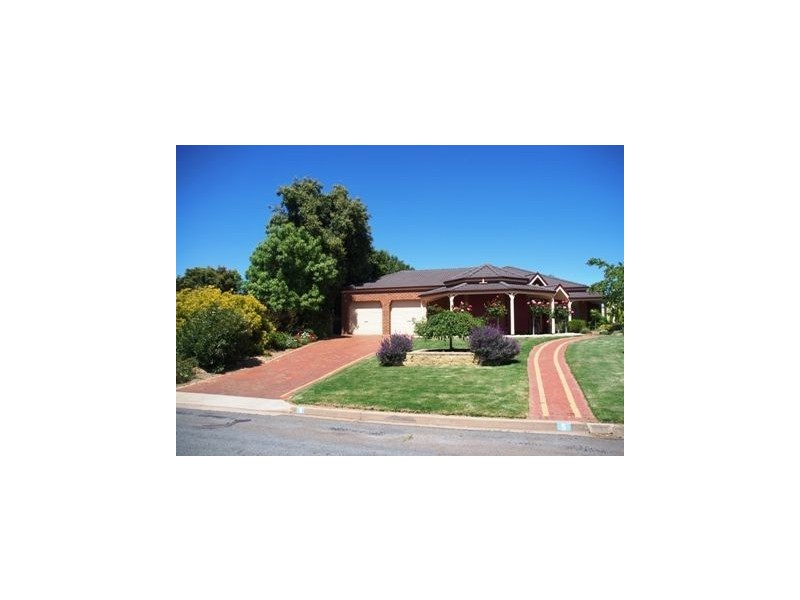 5 Stillard Court, Barooga NSW 3644