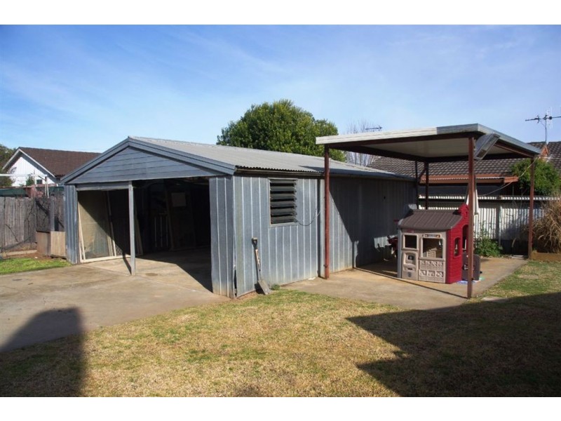 2 Cooba Street, Cobram VIC 3644
