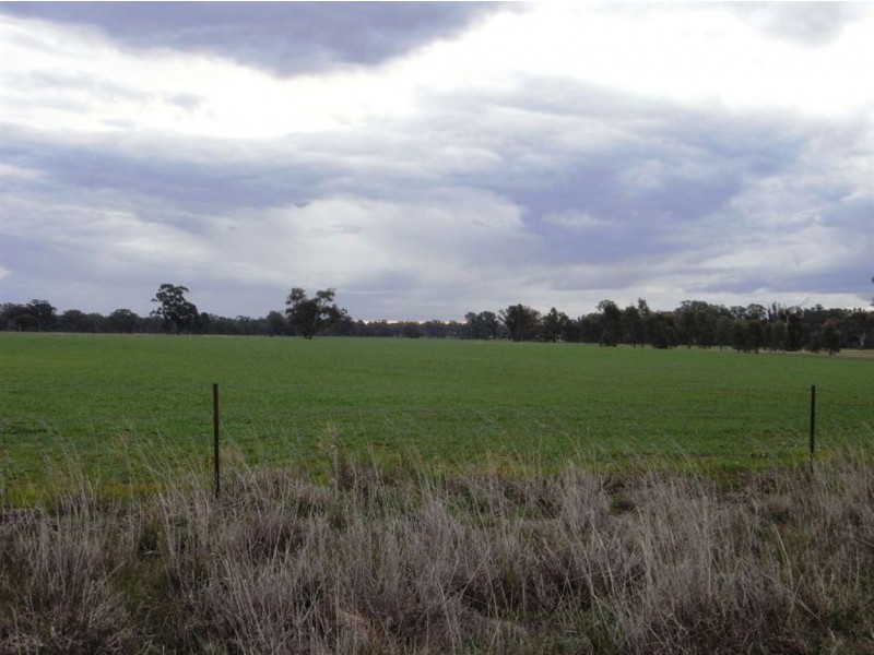 2727 Yarrawonga Road, Katamatite VIC 3649