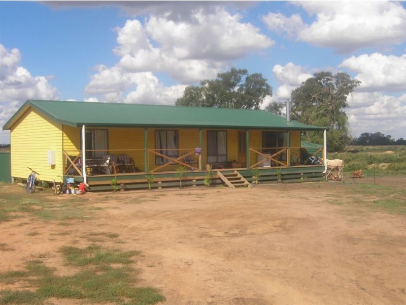 19 Kokoda Road, Yarroweyah VIC 3644