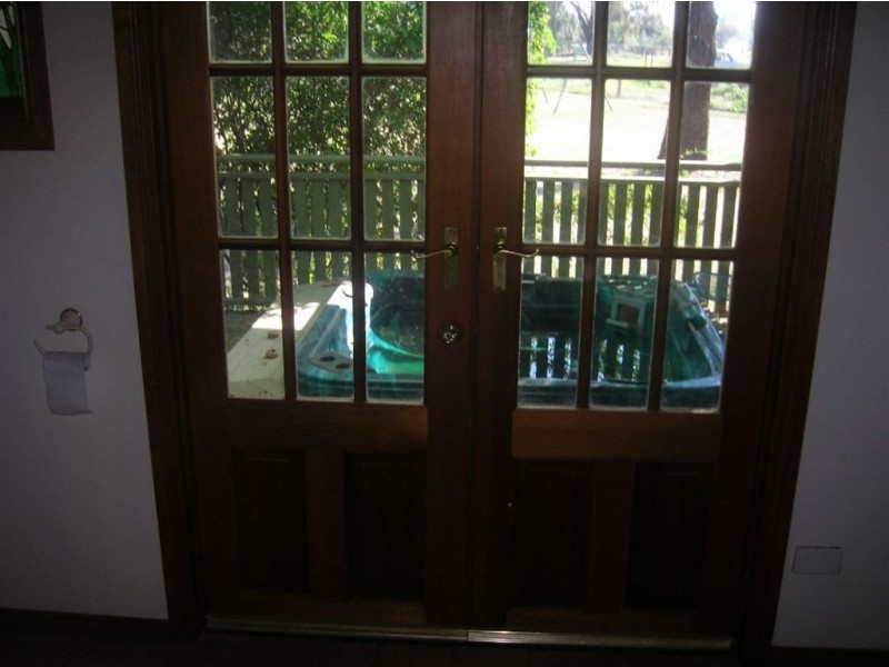 7095 GV Highway, Koonoomoo VIC 3644