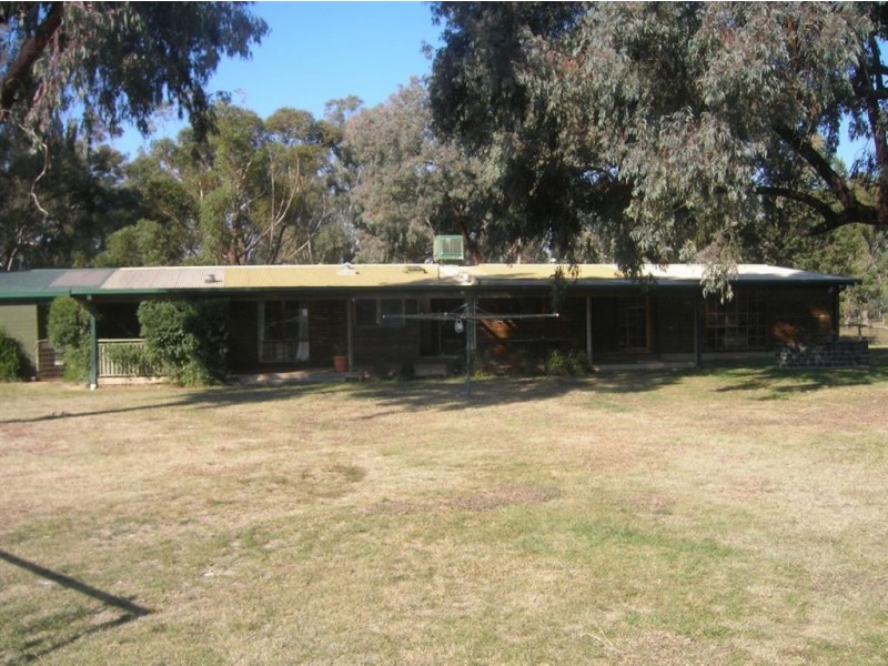 7095 GV Highway, Koonoomoo VIC 3644