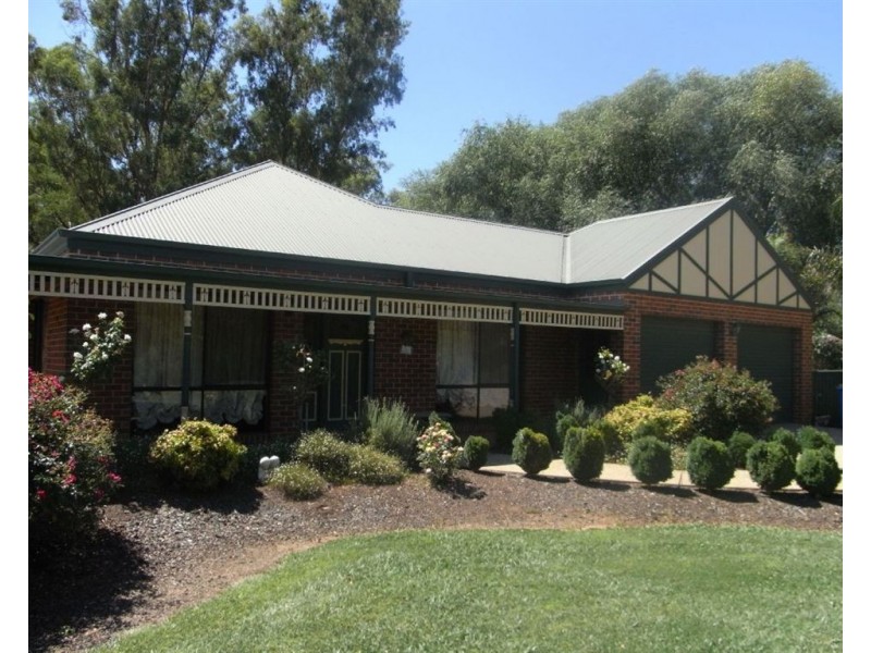 7 Kokoda Road, Yarroweyah VIC 3644