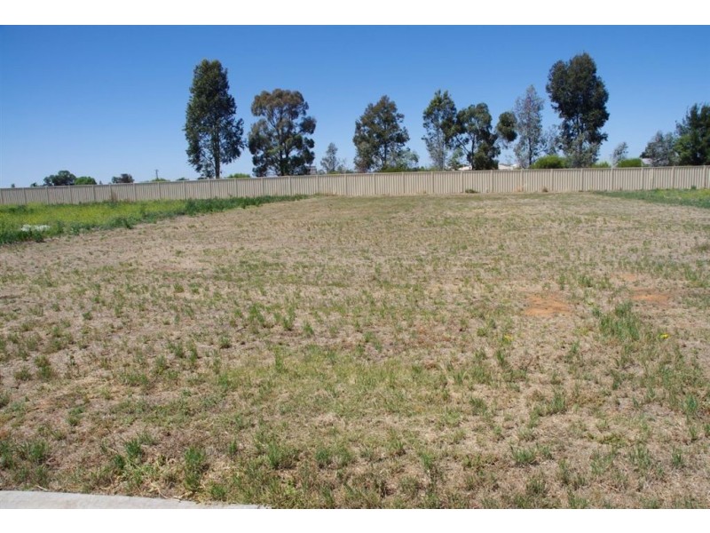 87 Bisogni Drive, Cobram VIC 3644