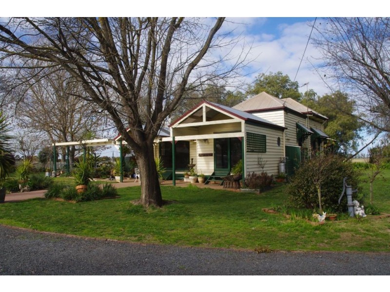 1158 Larissa Road, Yarroweyah VIC 3644