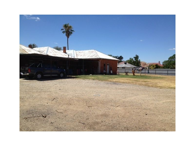 37 Milthorpe Street, Oaklands NSW 2646