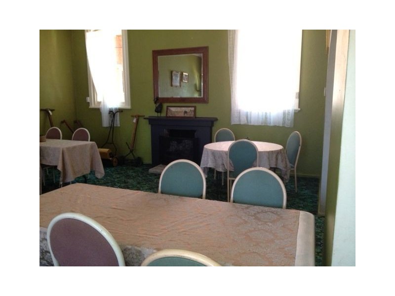 37 Milthorpe Street, Oaklands NSW 2646