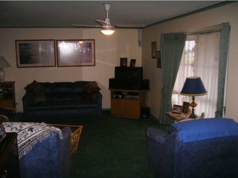 15 Ellen Drive, Cobram VIC 3644