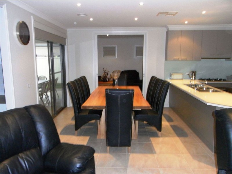 82 Bisogni Drive, Cobram VIC 3644