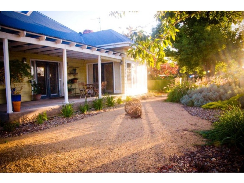 78 Queen Street, Cobram VIC 3644