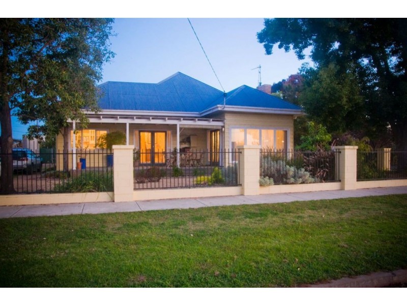 78 Queen Street, Cobram VIC 3644