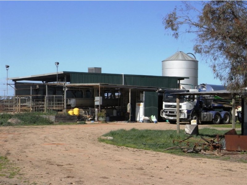 300 Tom O’Brien Road, Koonoomoo VIC 3644