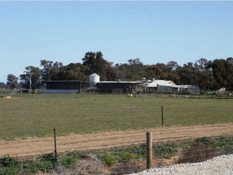 300 Tom O’Brien Road, Koonoomoo VIC 3644