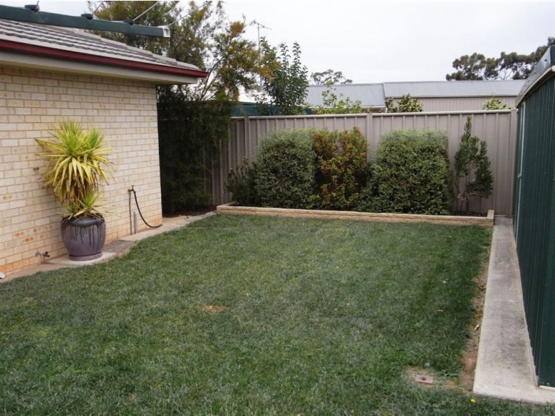 9 Sturt Street, Cobram VIC 3644