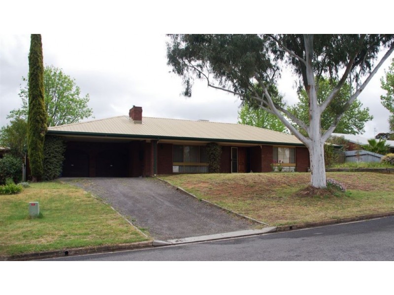 10 Brooks Avenue, Barooga NSW 3644