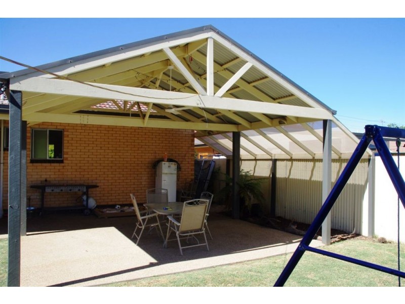 54 Karook Street, Cobram VIC 3644