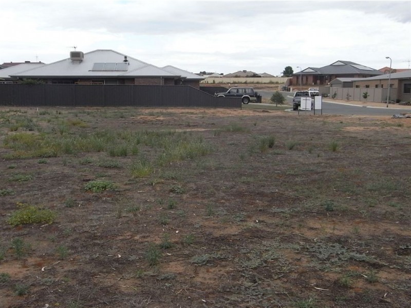 26 Rio Vista Court, Cobram East VIC 3644