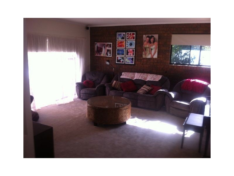 12 Toms Drive, Cobram VIC 3644