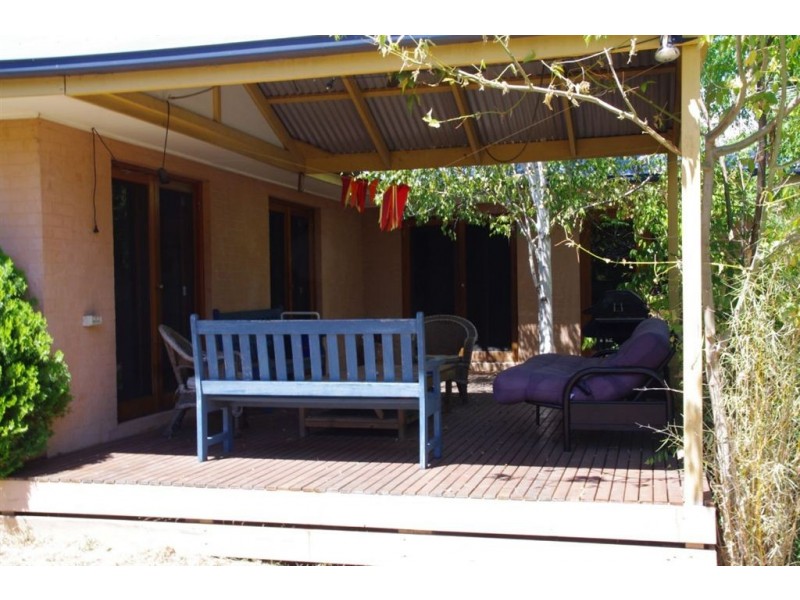 5 Lirrk Street, Cobram VIC 3644